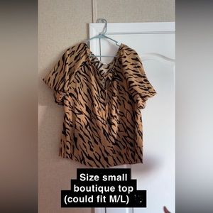 Boutique top